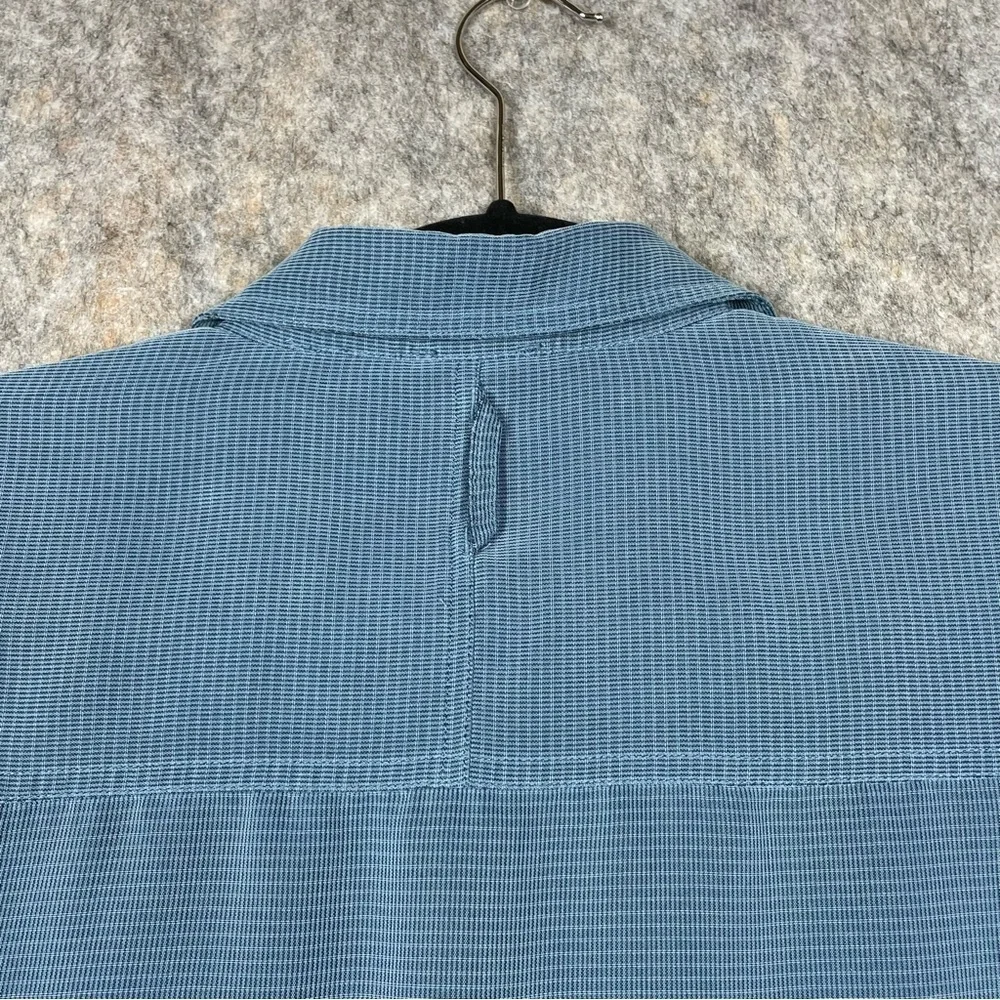 The North Face Men's Blue Button Up Short Sleeve Outdoor Activewear Shirt - Sz L
